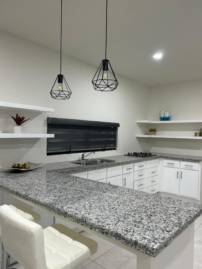 Suites Marvento Ensenada Eksteriør billede